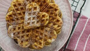 Zutaten einfacher Waffelteig knusprige Waffeln Rezept