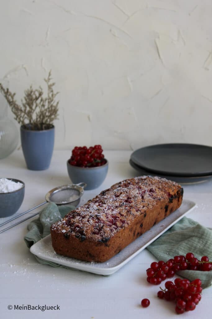 Kastenkuchen mit Johannisbeeren 12 Kastenkuchen mit Johannisbeeren
