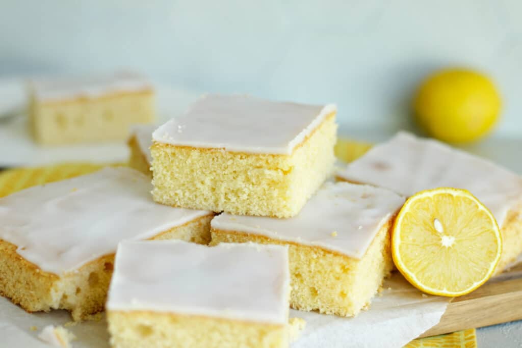 Zitronenkuchen vom Blech