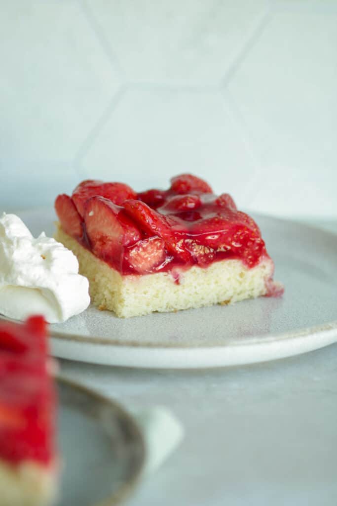 Rezept für Erdbeerkuchen vom Blech 5 schneller Erdbeerkuchen vom Blech