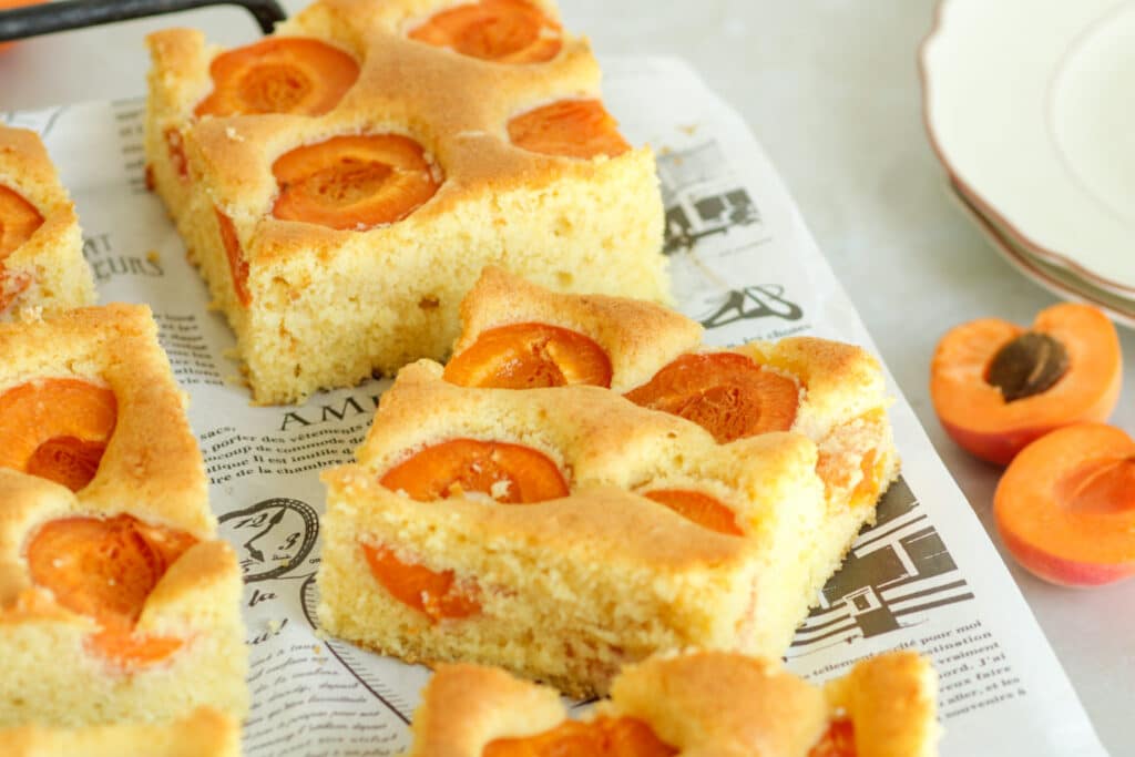 Aprikosenkuchen vom Blech