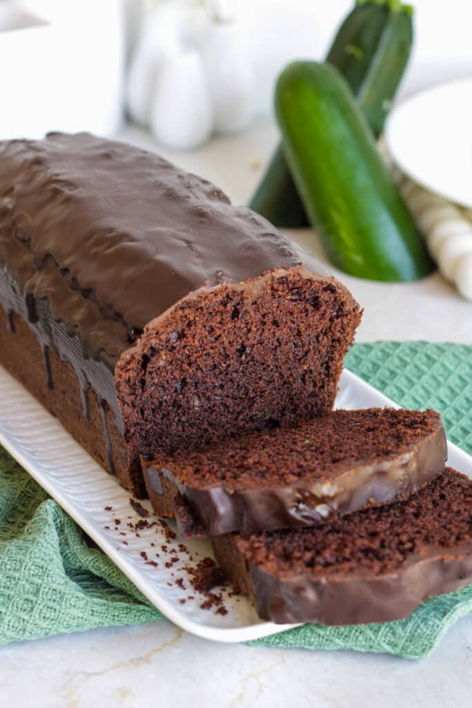 Rezept für saftigen Zucchini Schokokuchen 15 Zucchini Schokokuchen